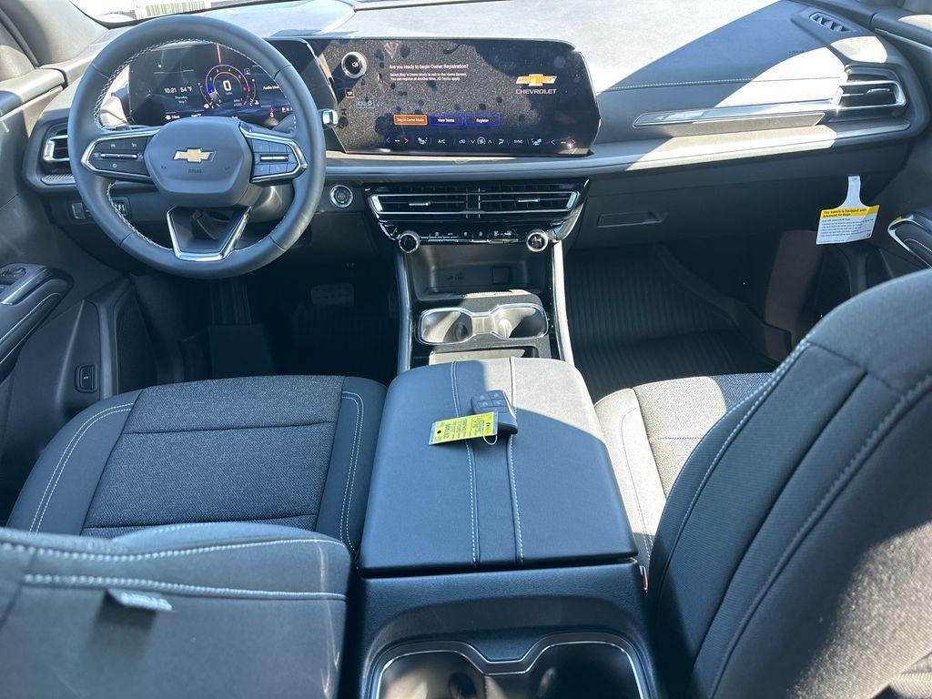 new 2026 Chevrolet Traverse car, priced at $49,734