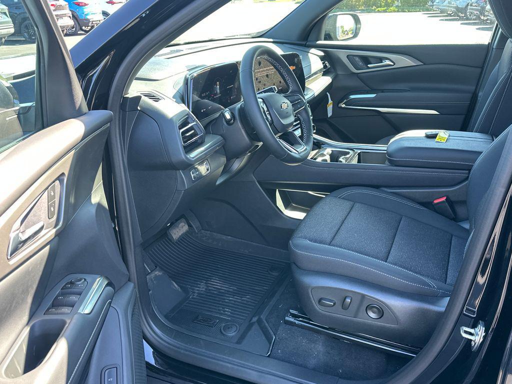 new 2026 Chevrolet Traverse car, priced at $49,734