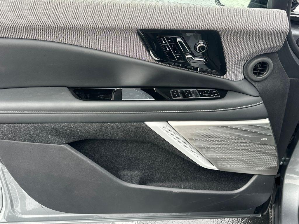 new 2026 Cadillac OPTIQ car, priced at $58,814