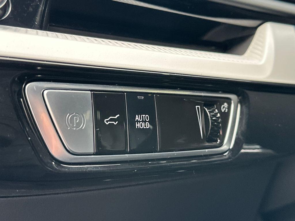 new 2026 Cadillac OPTIQ car, priced at $58,814