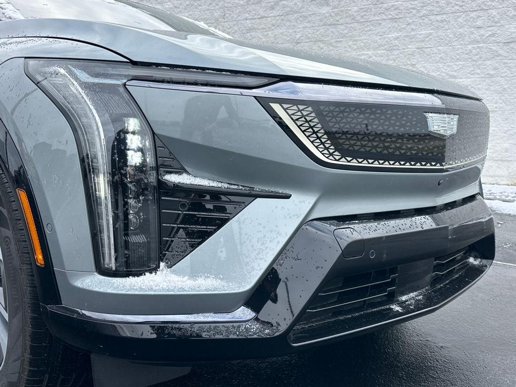 new 2026 Cadillac OPTIQ car, priced at $58,814