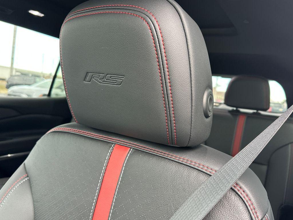 new 2026 Chevrolet Traverse car, priced at $57,230