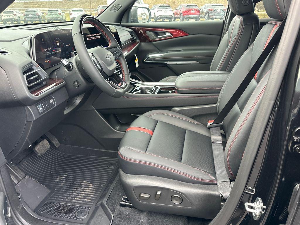 new 2026 Chevrolet Traverse car, priced at $57,230