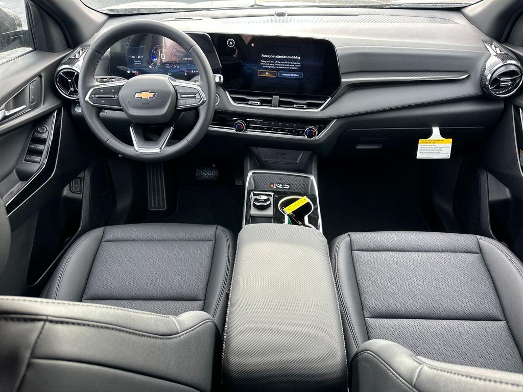 new 2026 Chevrolet Equinox car, priced at $32,707