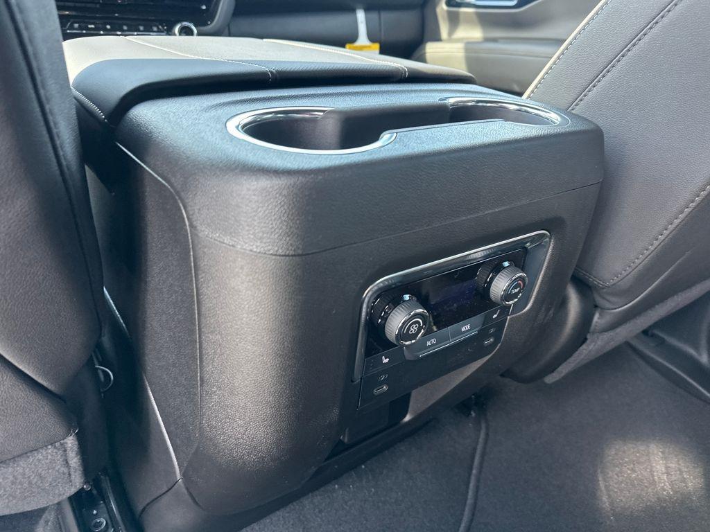 new 2026 Chevrolet Suburban car, priced at $88,804