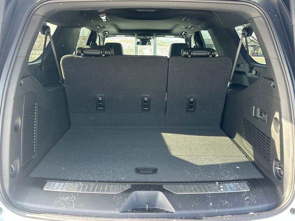 new 2026 Chevrolet Suburban car, priced at $88,804