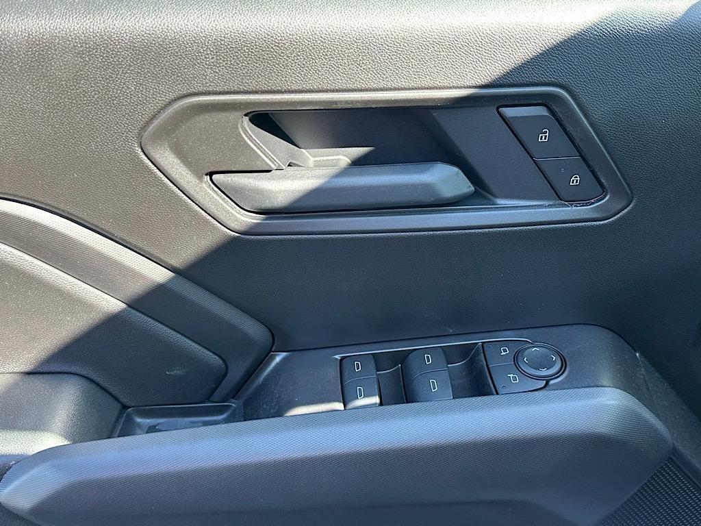 new 2026 Chevrolet Colorado car, priced at $33,135