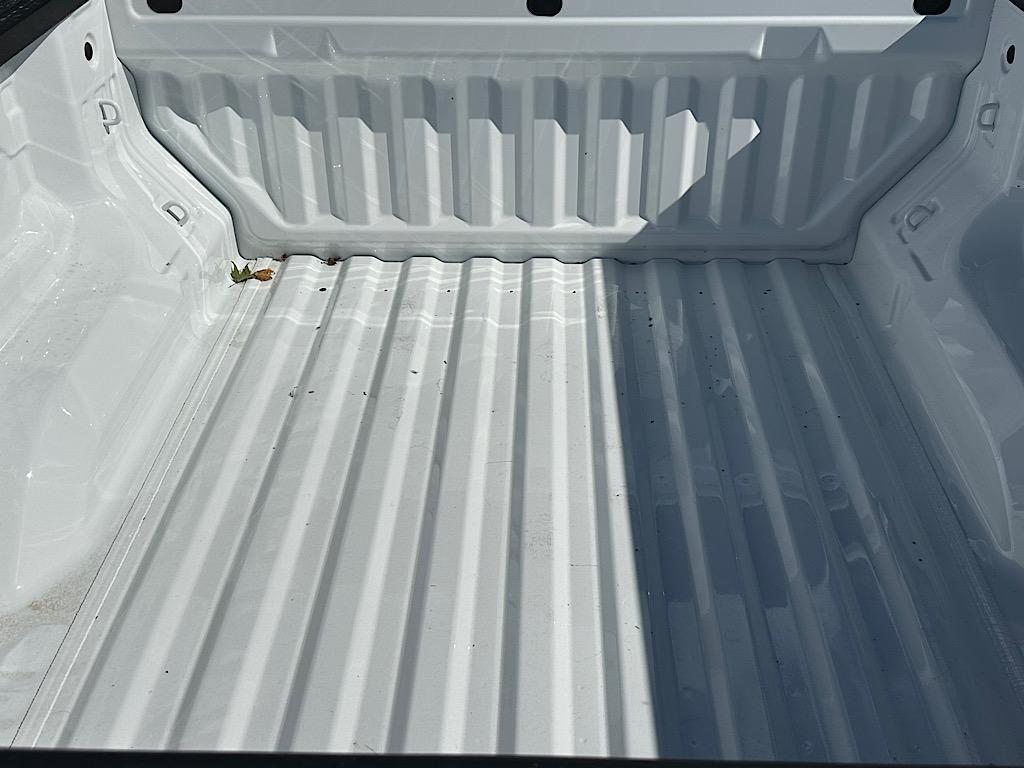 new 2026 Chevrolet Colorado car, priced at $33,135