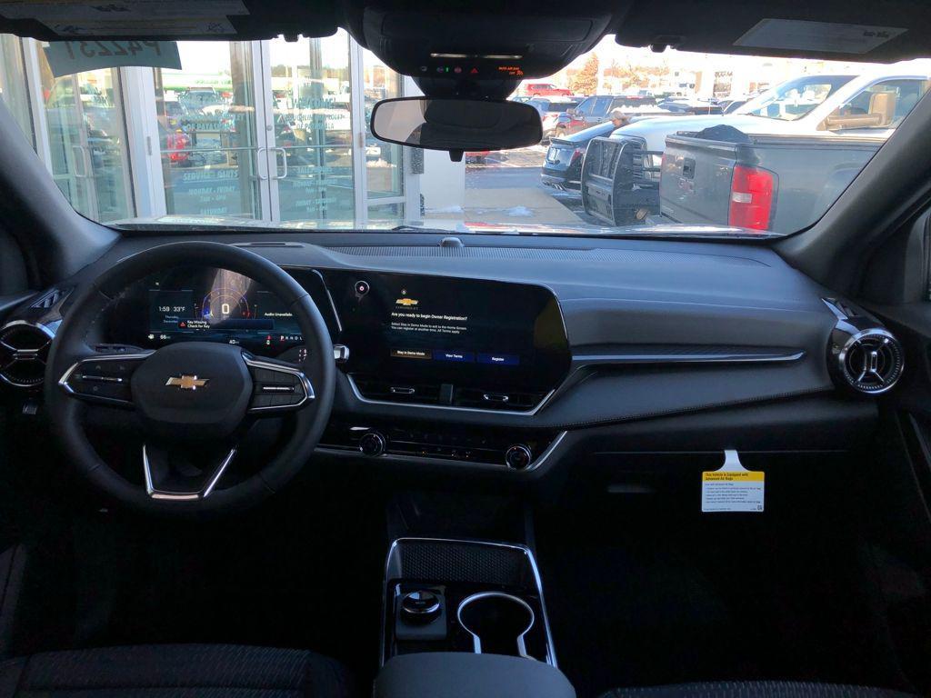 new 2026 Chevrolet Equinox car, priced at $30,820