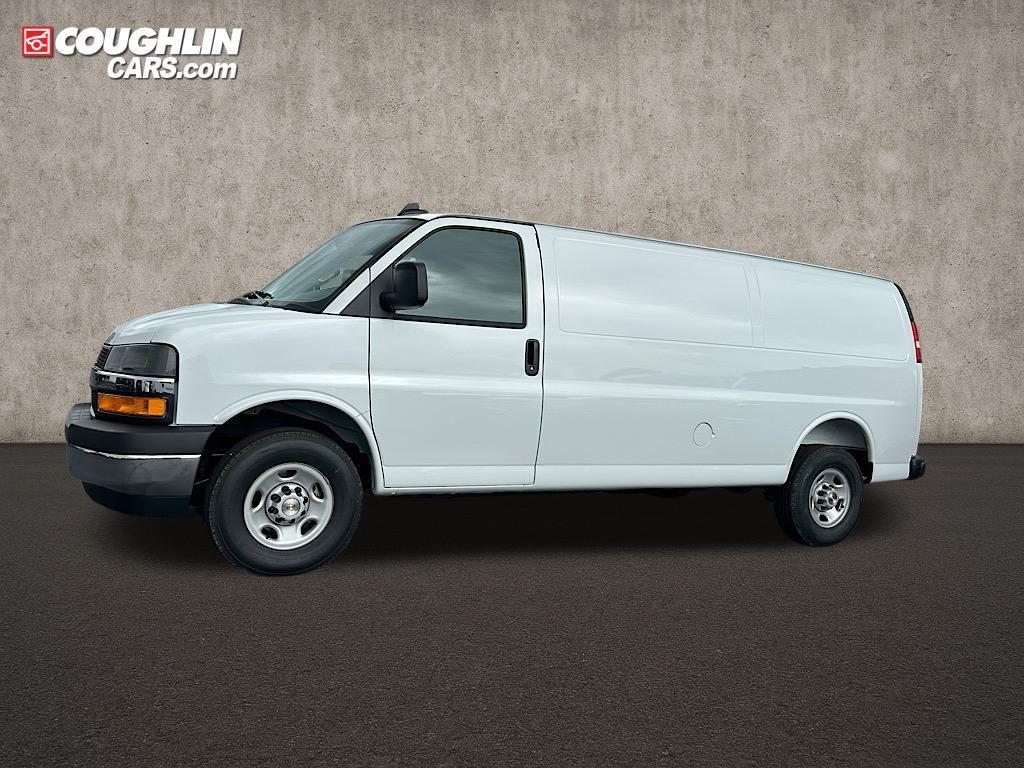 new 2025 Chevrolet Express 3500 car, priced at $50,330