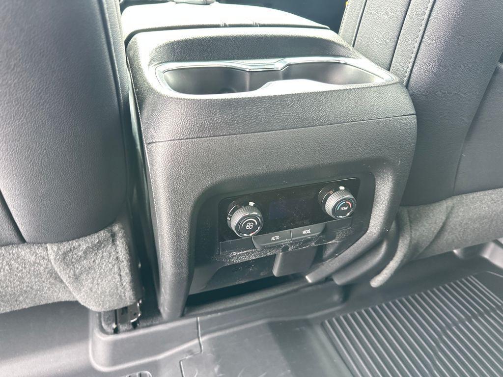 new 2026 Chevrolet Traverse car, priced at $48,514