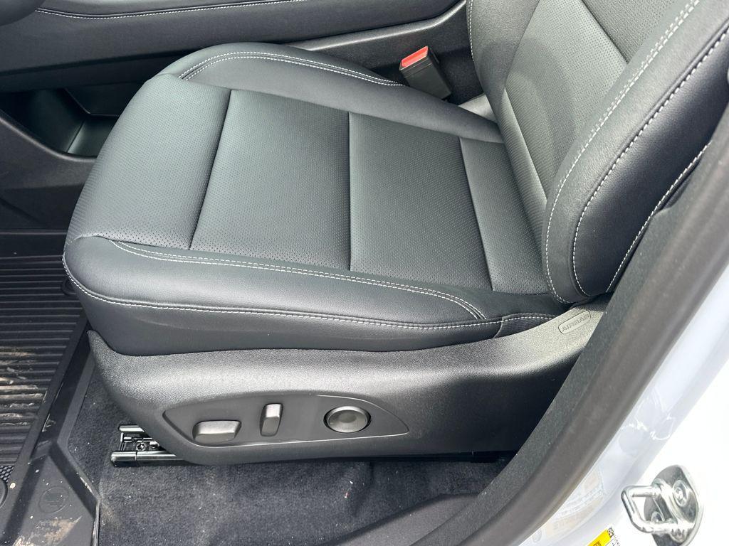 new 2026 Chevrolet Traverse car, priced at $48,514