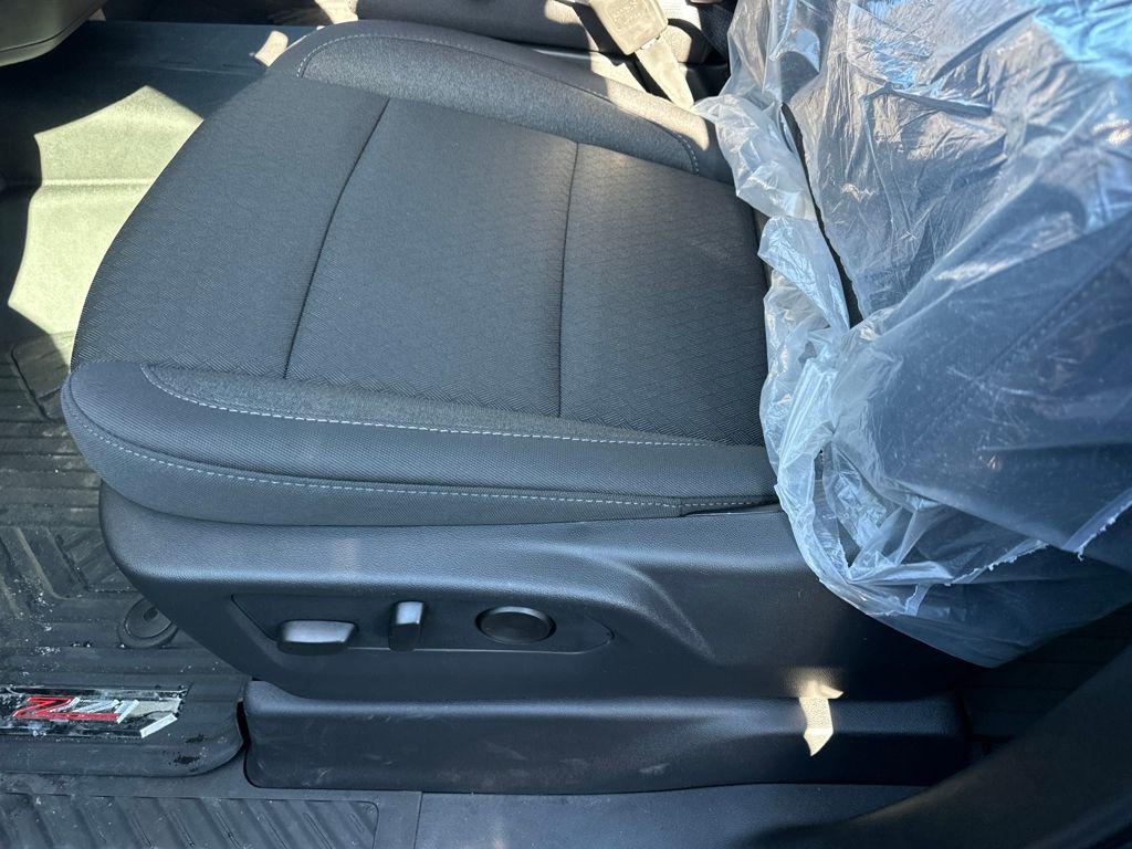 new 2026 Chevrolet Silverado 1500 car, priced at $51,904