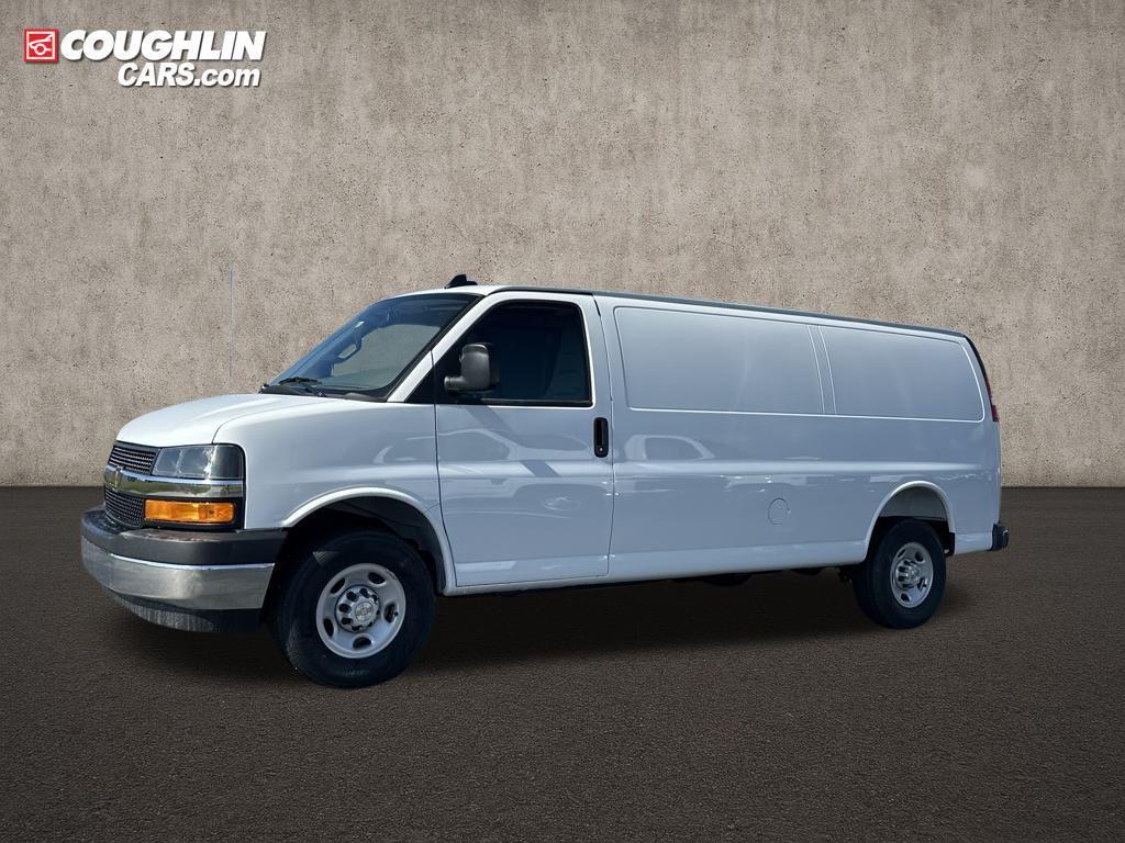 new 2025 Chevrolet Express 3500 car, priced at $50,330