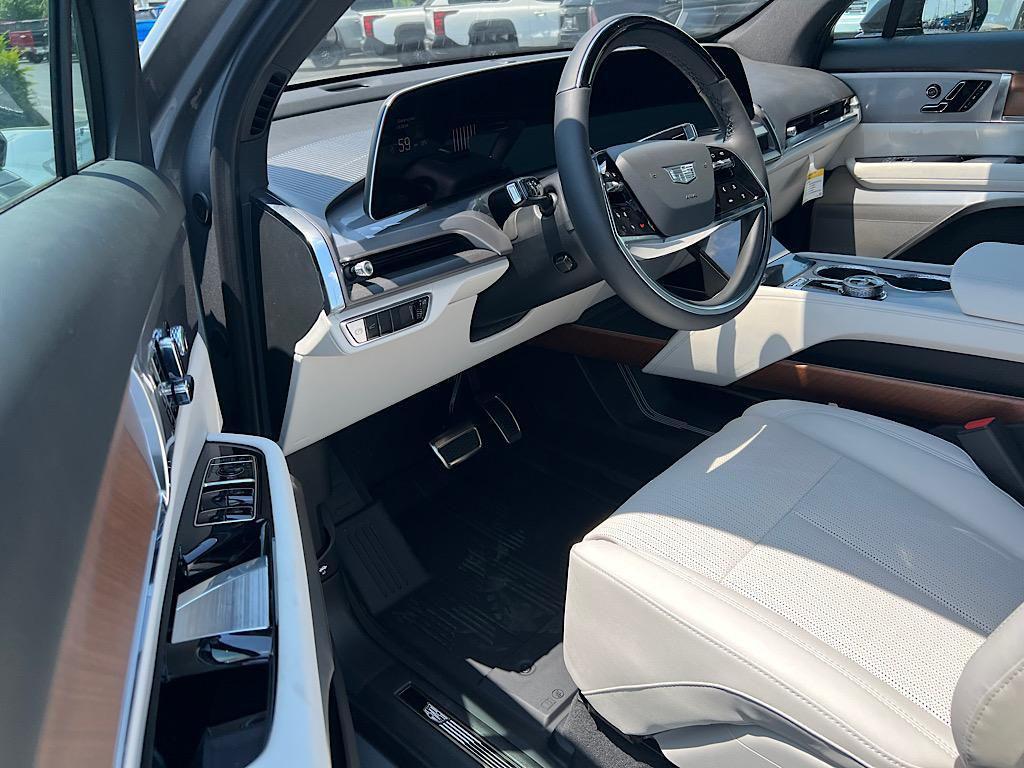 new 2026 Cadillac VISTIQ car, priced at $80,740