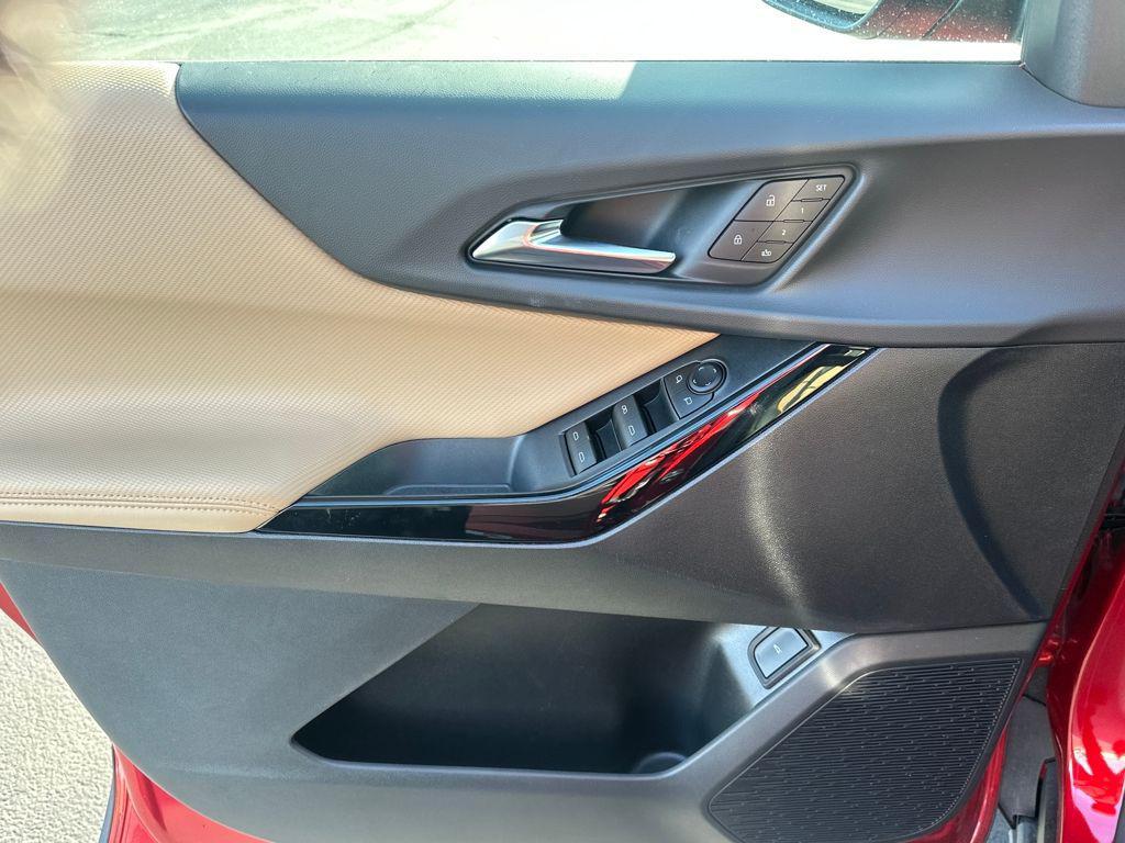 new 2026 Chevrolet Equinox car, priced at $39,023