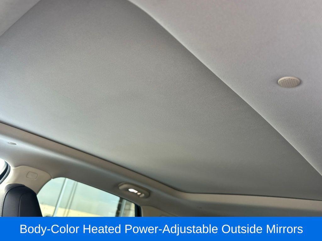 used 2017 Cadillac XT5 car, priced at $18,760