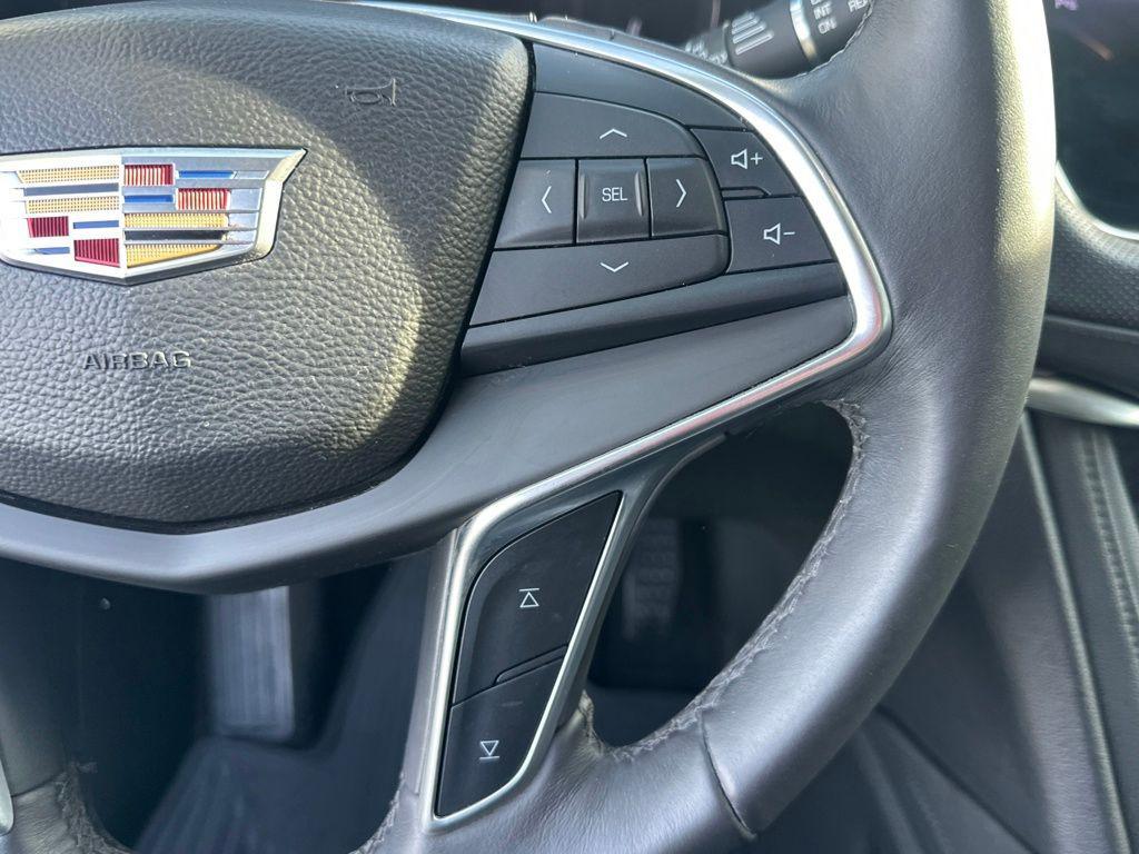 used 2017 Cadillac XT5 car, priced at $18,760