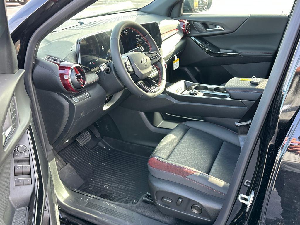 new 2026 Chevrolet Equinox car, priced at $38,124