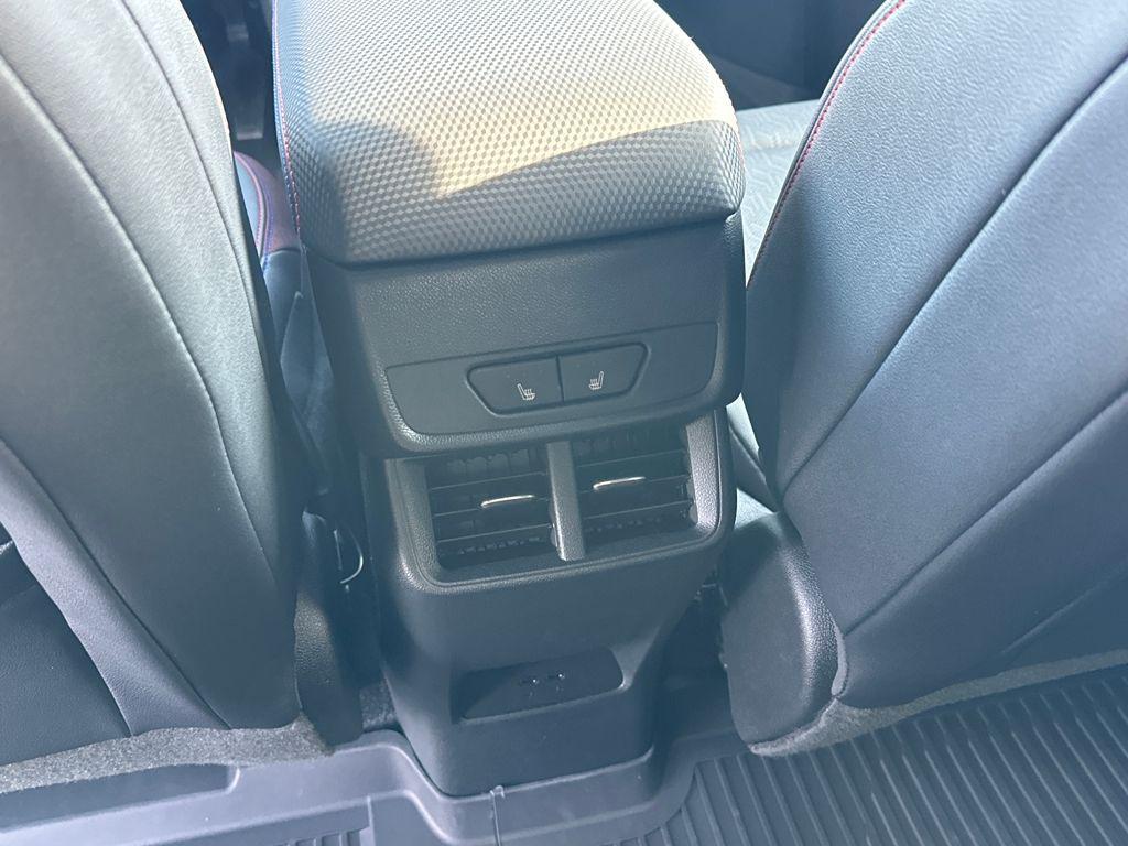 new 2026 Chevrolet Equinox car, priced at $38,124