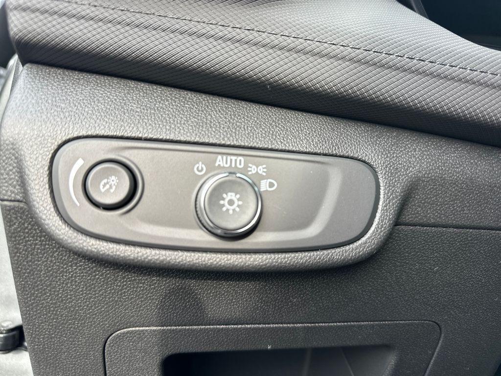 new 2026 Chevrolet TrailBlazer car, priced at $28,857