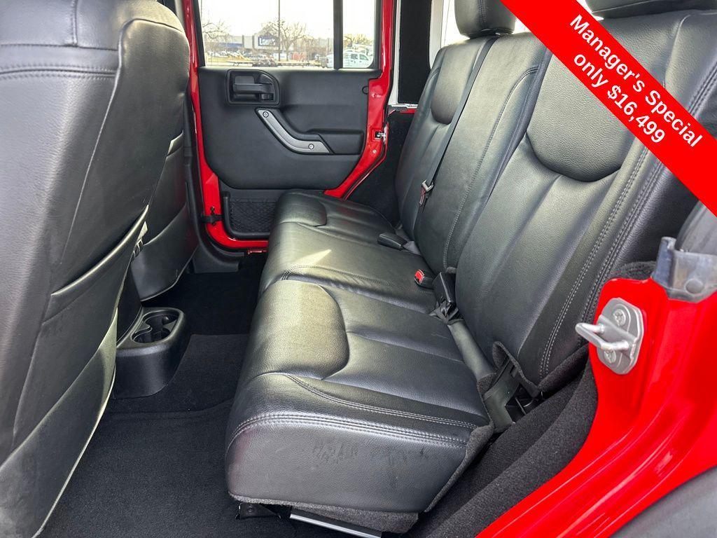 used 2015 Jeep Wrangler Unlimited car, priced at $16,499