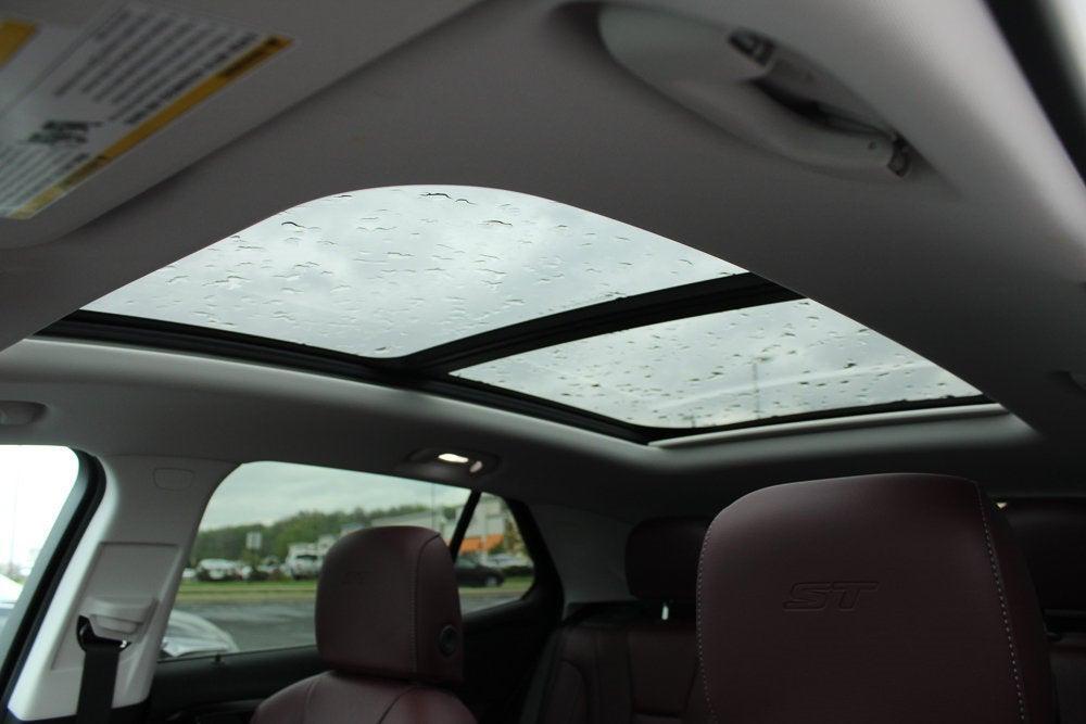 new 2025 Buick Envision car, priced at $43,835