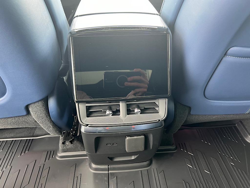 new 2026 Cadillac VISTIQ car, priced at $95,264