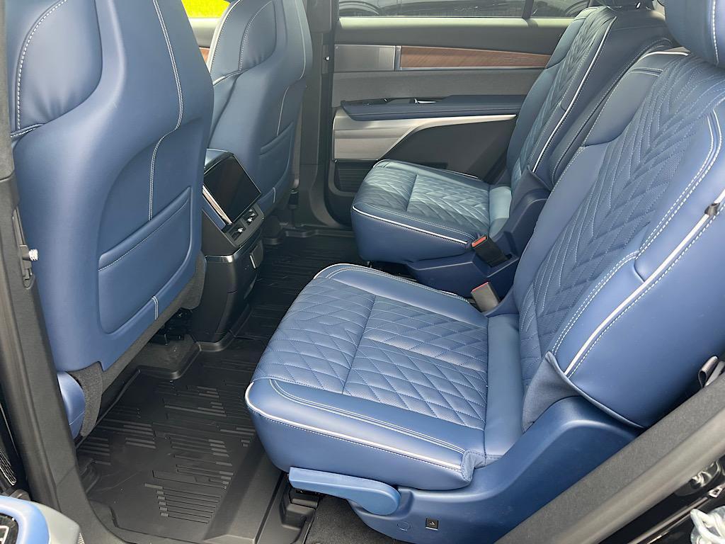 new 2026 Cadillac VISTIQ car, priced at $95,264