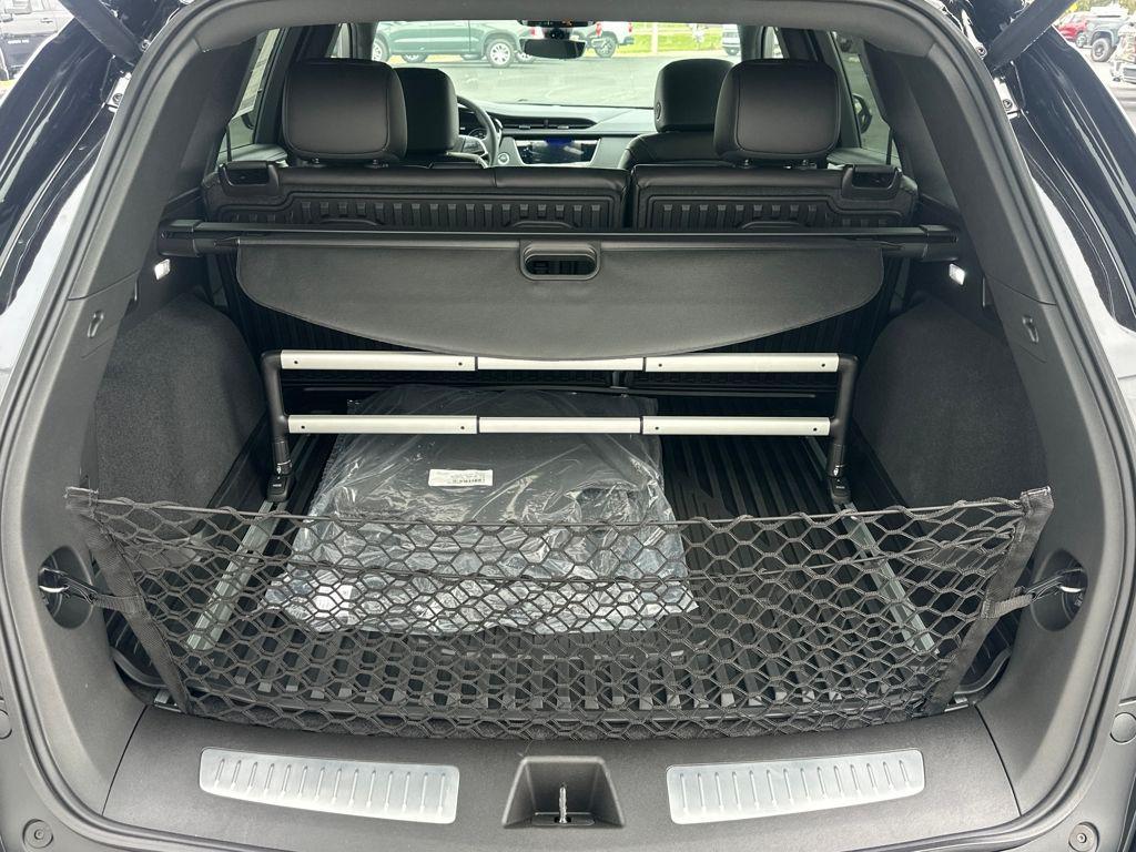new 2026 Cadillac XT5 car, priced at $61,664