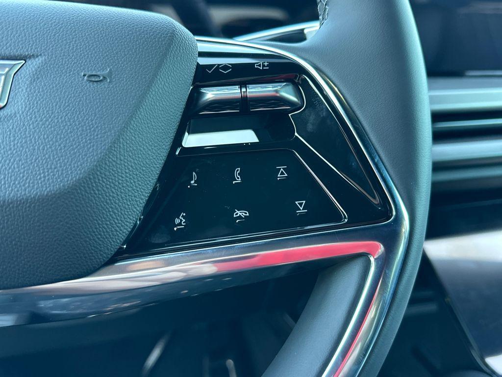 new 2026 Cadillac VISTIQ car, priced at $85,064