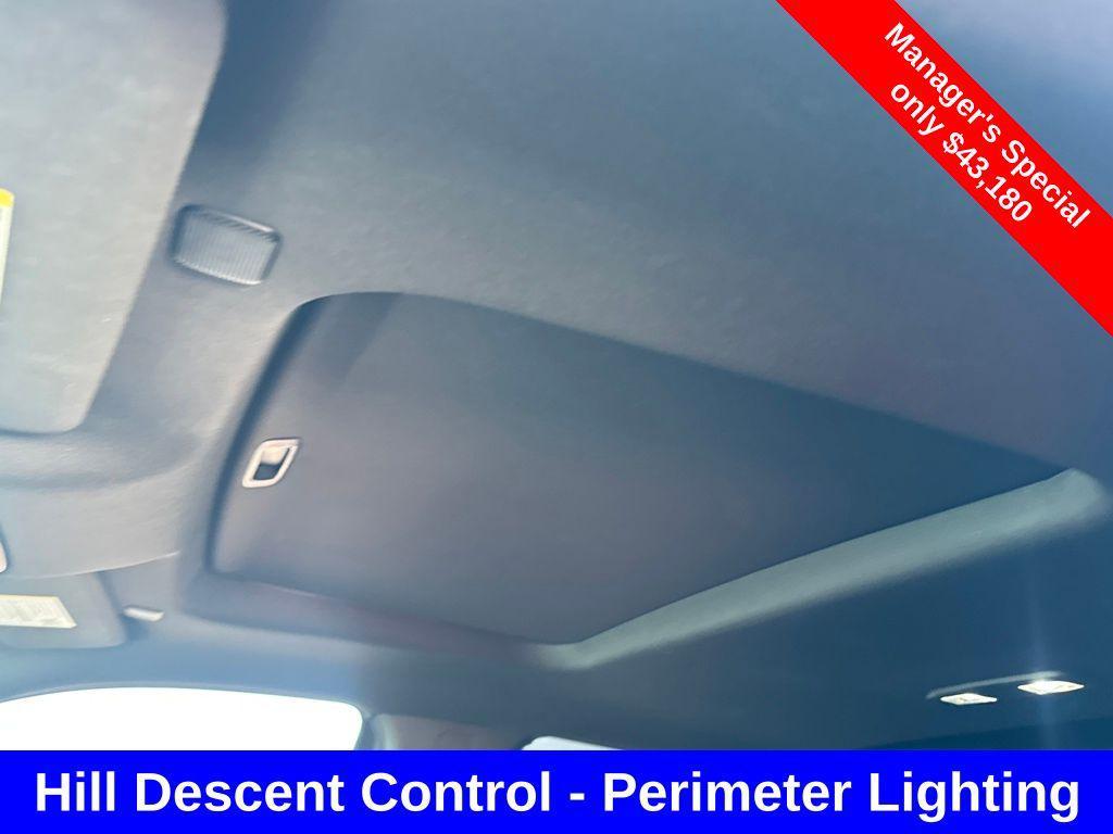 used 2022 GMC Sierra 1500 car, priced at $43,180