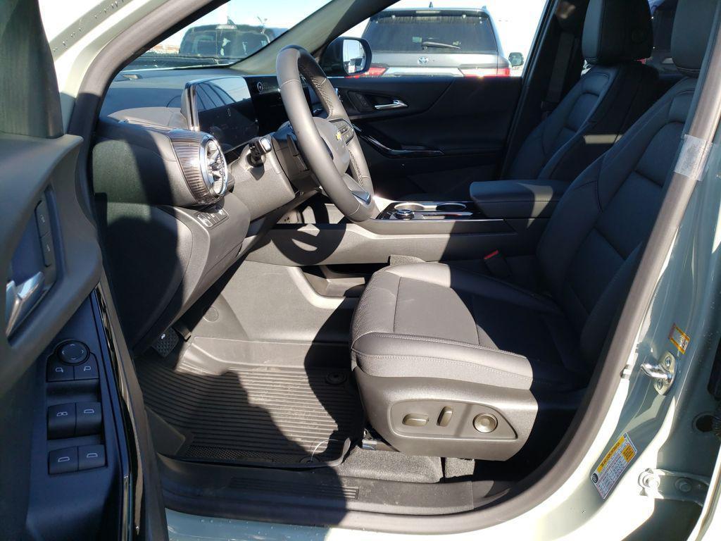 new 2026 Chevrolet Equinox car