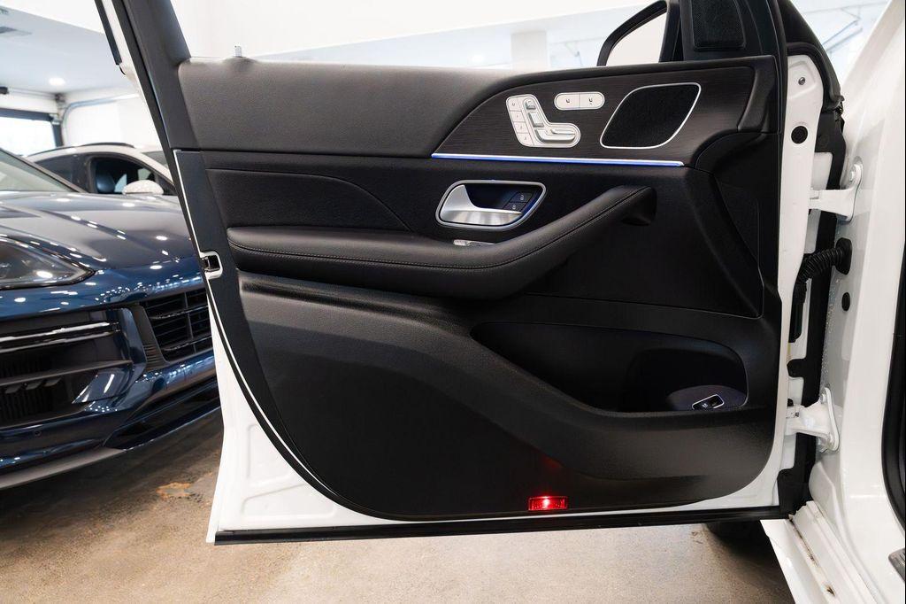 used 2025 Mercedes-Benz GLE 350 car, priced at $56,490