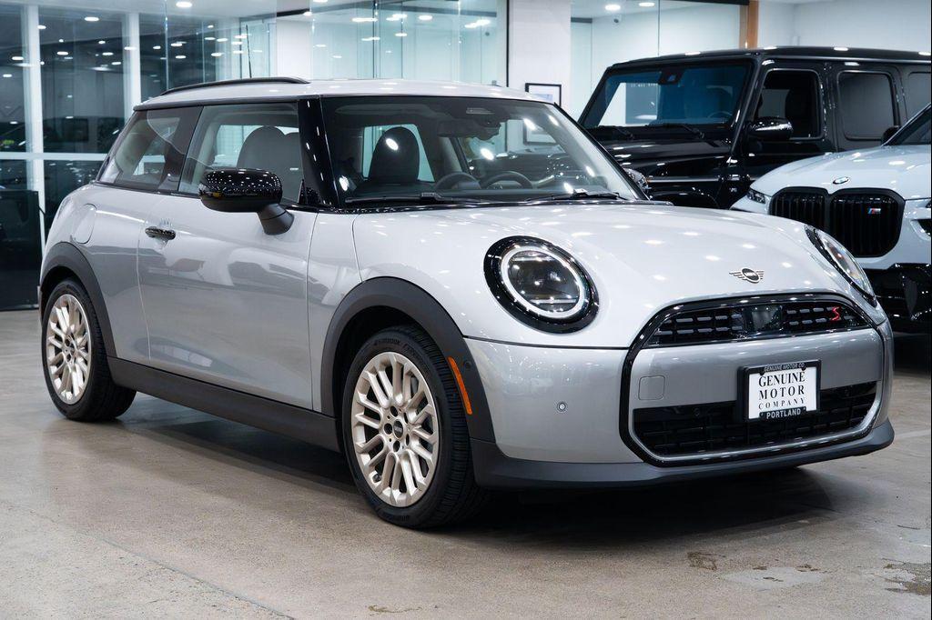 used 2025 MINI Hardtop car, priced at $31,890