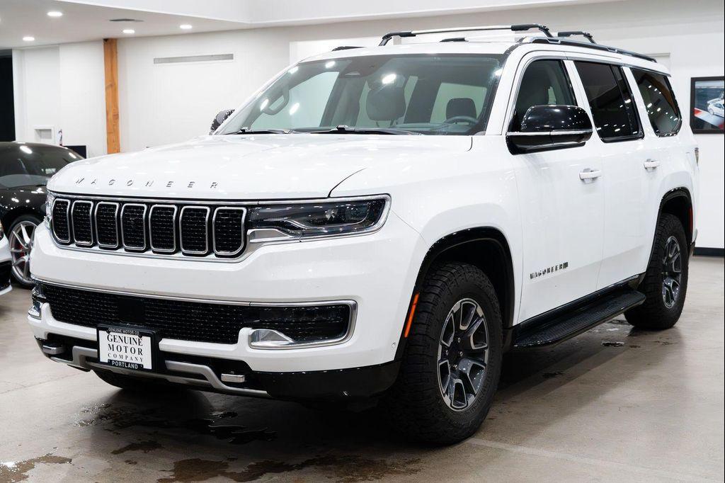 used 2023 Jeep Wagoneer car, priced at $39,900