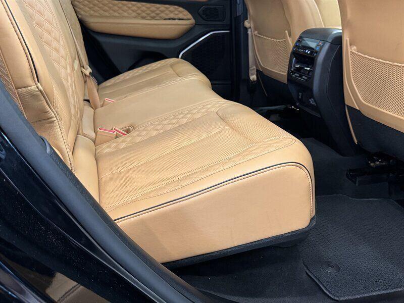 used 2023 Jeep Grand Cherokee car, priced at $34,890