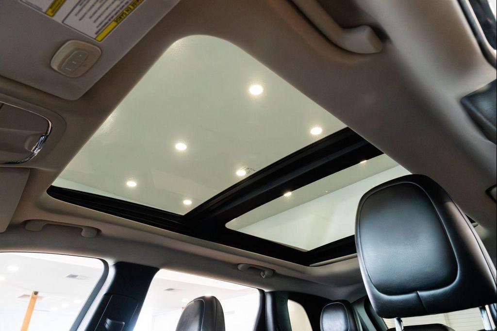 used 2015 Jeep Cherokee car, priced at $12,990