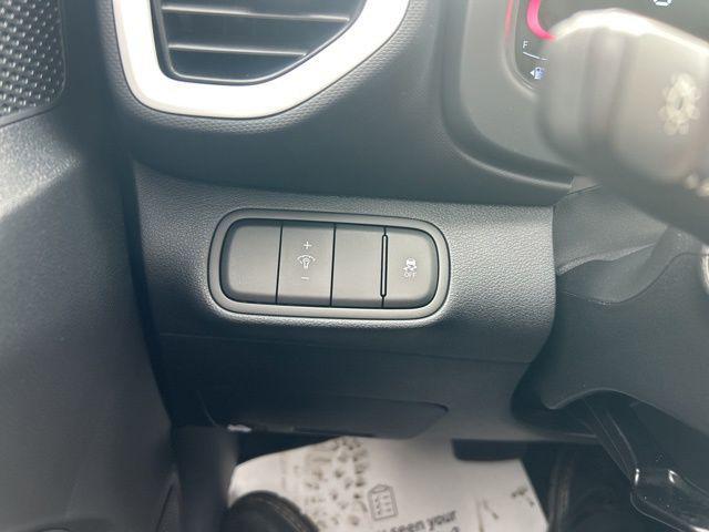 used 2025 Hyundai Venue car, priced at $21,041