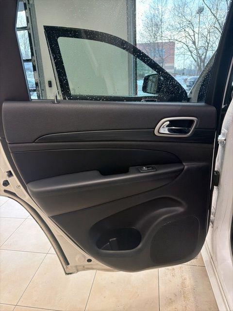 used 2019 Jeep Grand Cherokee car, priced at $18,016