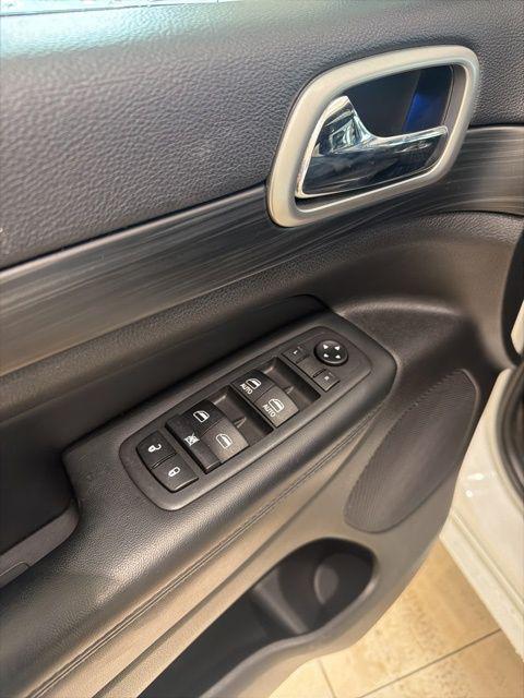 used 2019 Jeep Grand Cherokee car, priced at $18,016