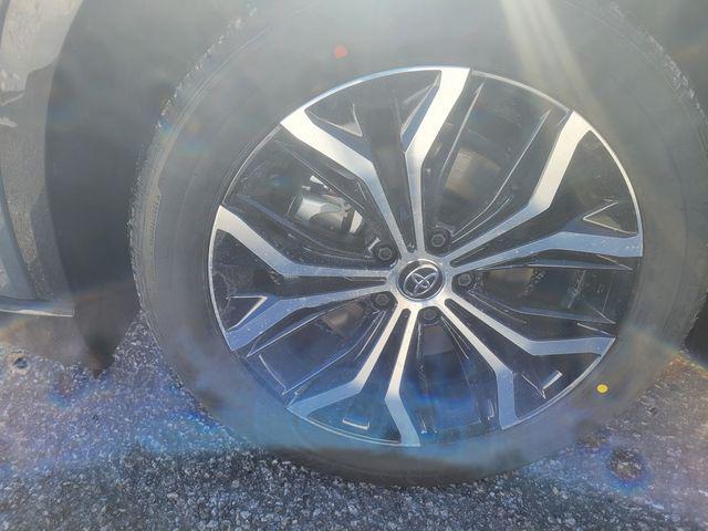 new 2025 Toyota Crown Signia car, priced at $45,735