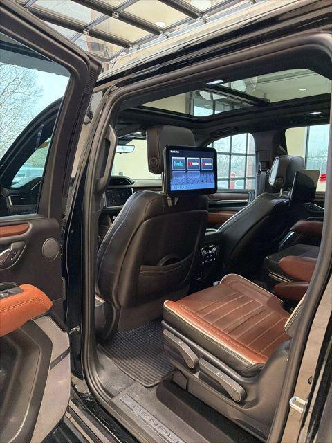 used 2024 GMC Yukon XL car, priced at $76,995