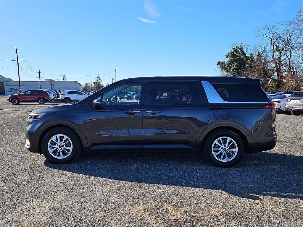 used 2023 Kia Carnival car, priced at $31,999