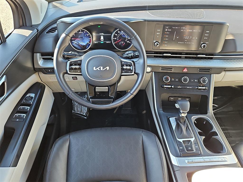 used 2023 Kia Carnival car, priced at $31,999