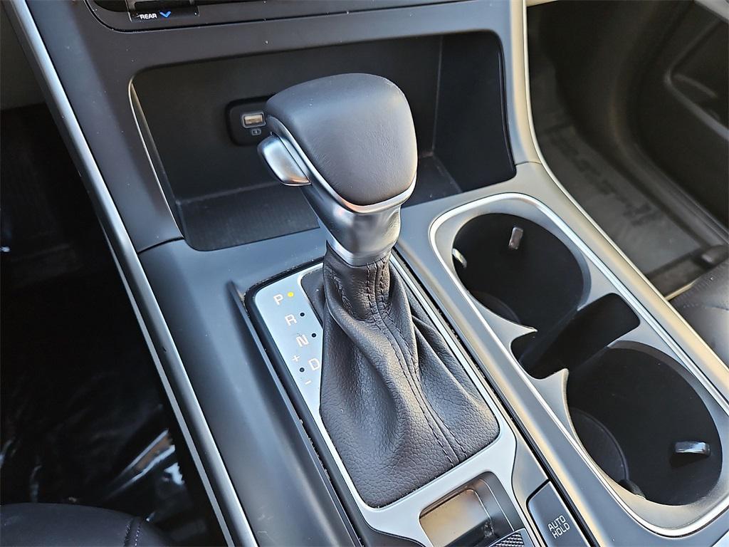 used 2023 Kia Carnival car, priced at $31,999