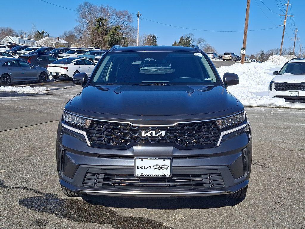 used 2022 Kia Sorento Hybrid car, priced at $24,999