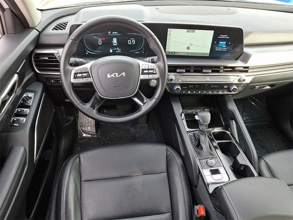 used 2024 Kia Telluride car, priced at $32,899