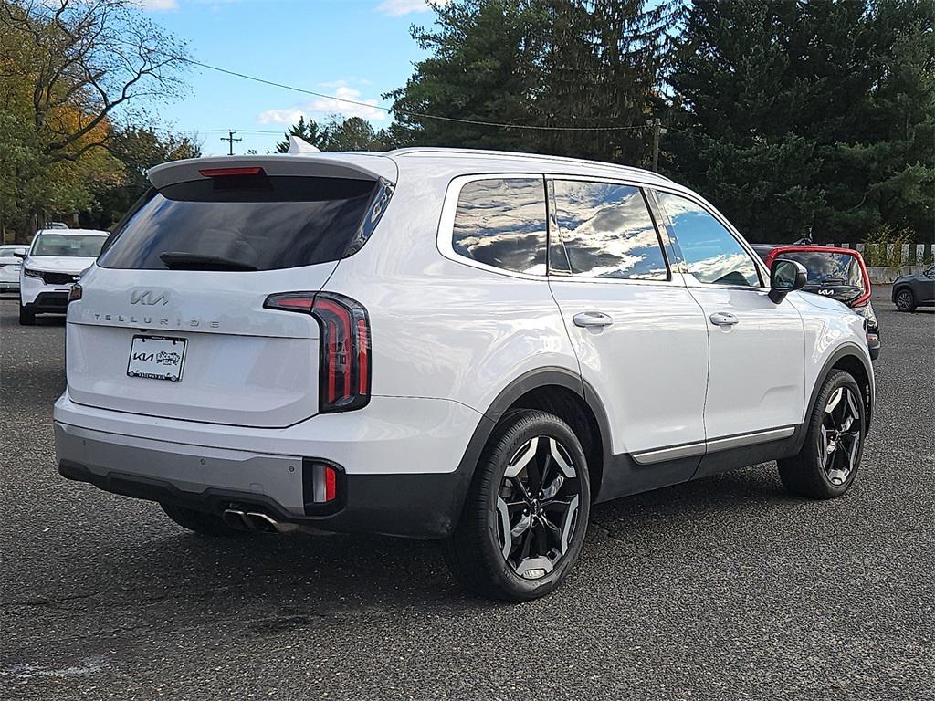 used 2023 Kia Telluride car, priced at $30,899
