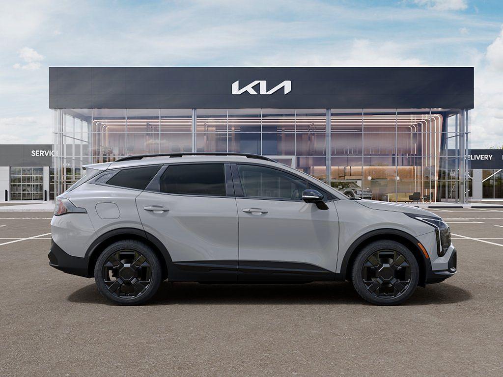 new 2026 Kia Sportage Plug-In Hybrid car, priced at $39,995